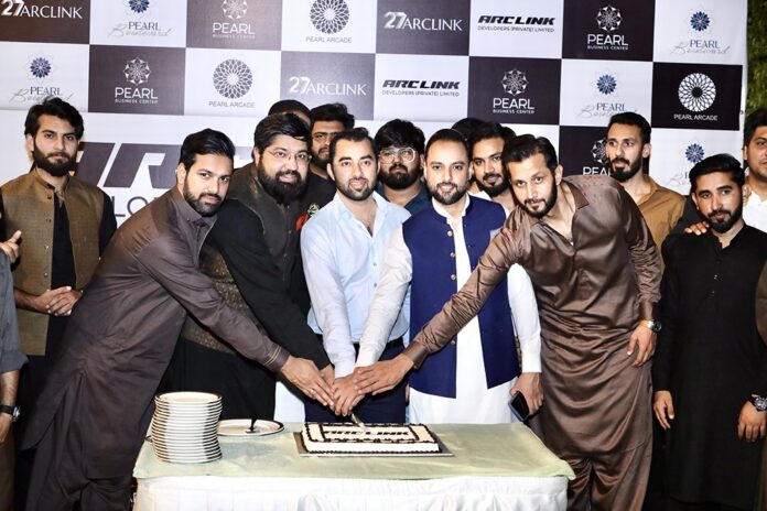 DHA-1 Buzzes with Activity: Arclink Developers Announce Three Commercial Projects, One Sold, Two Set to Launch